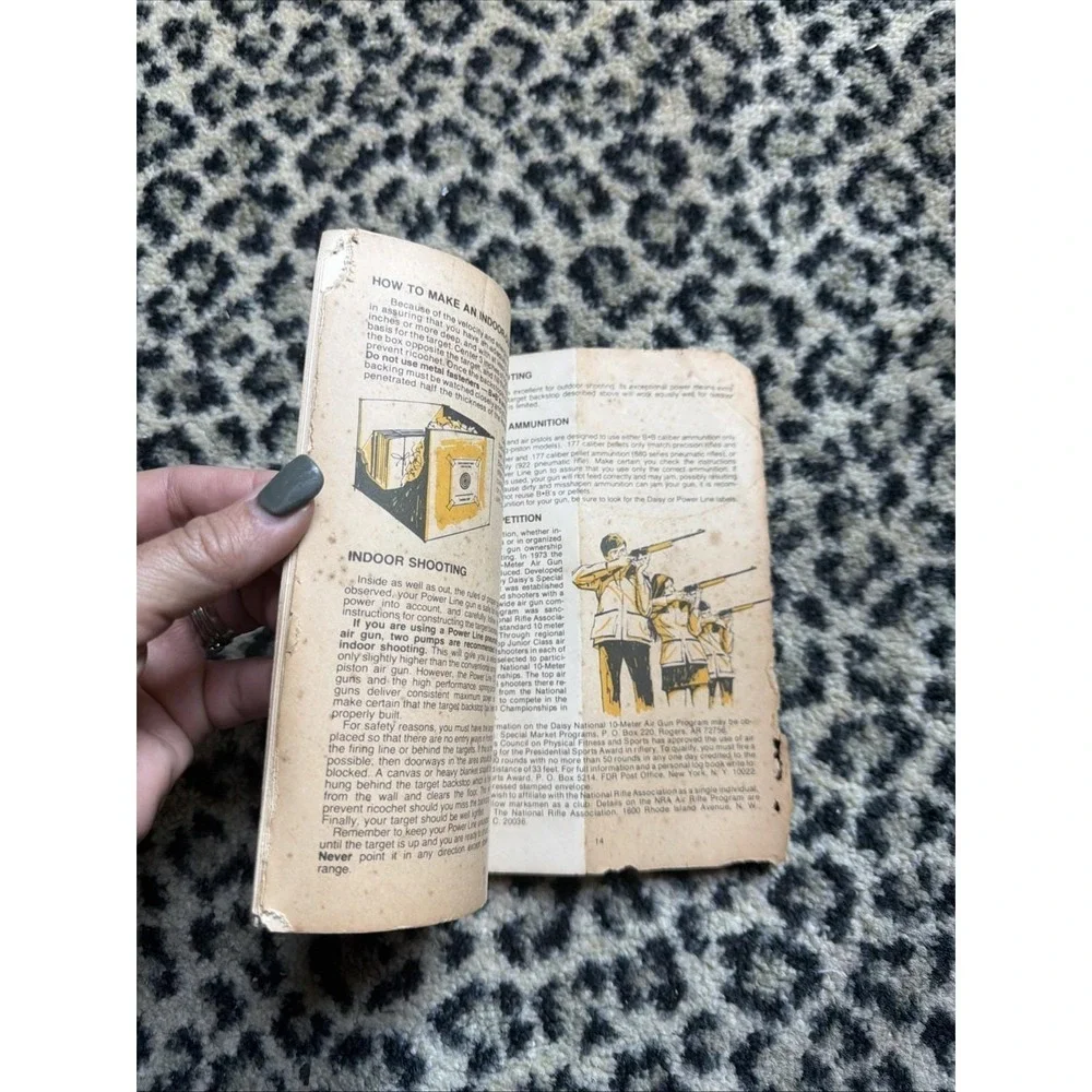 DAISY Power Line Model 880-881 Multi-Pump Pneumatic Operation Manual VTG‎